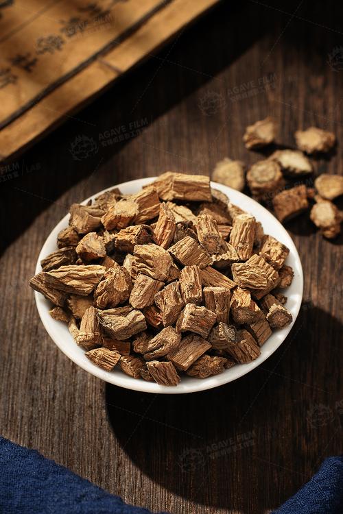 川斷，滋補佳品——初農中藥藥材的專業電商攝影指南