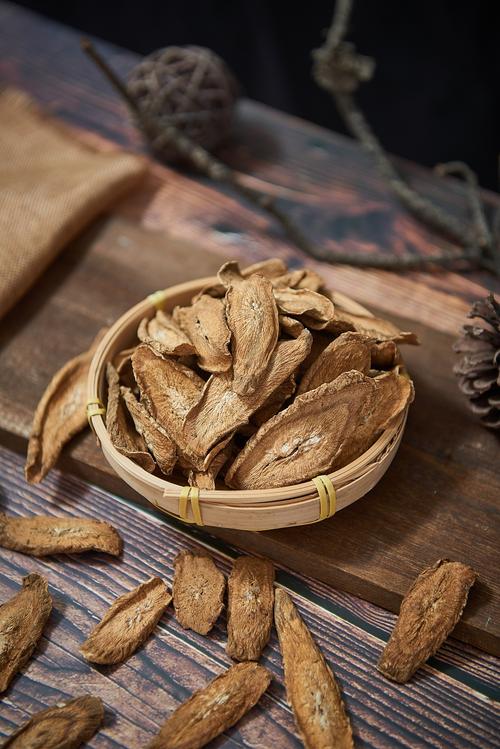 中藥養生茶與放射性藥品的攝影藝術 劉楊攝影設的專業視角